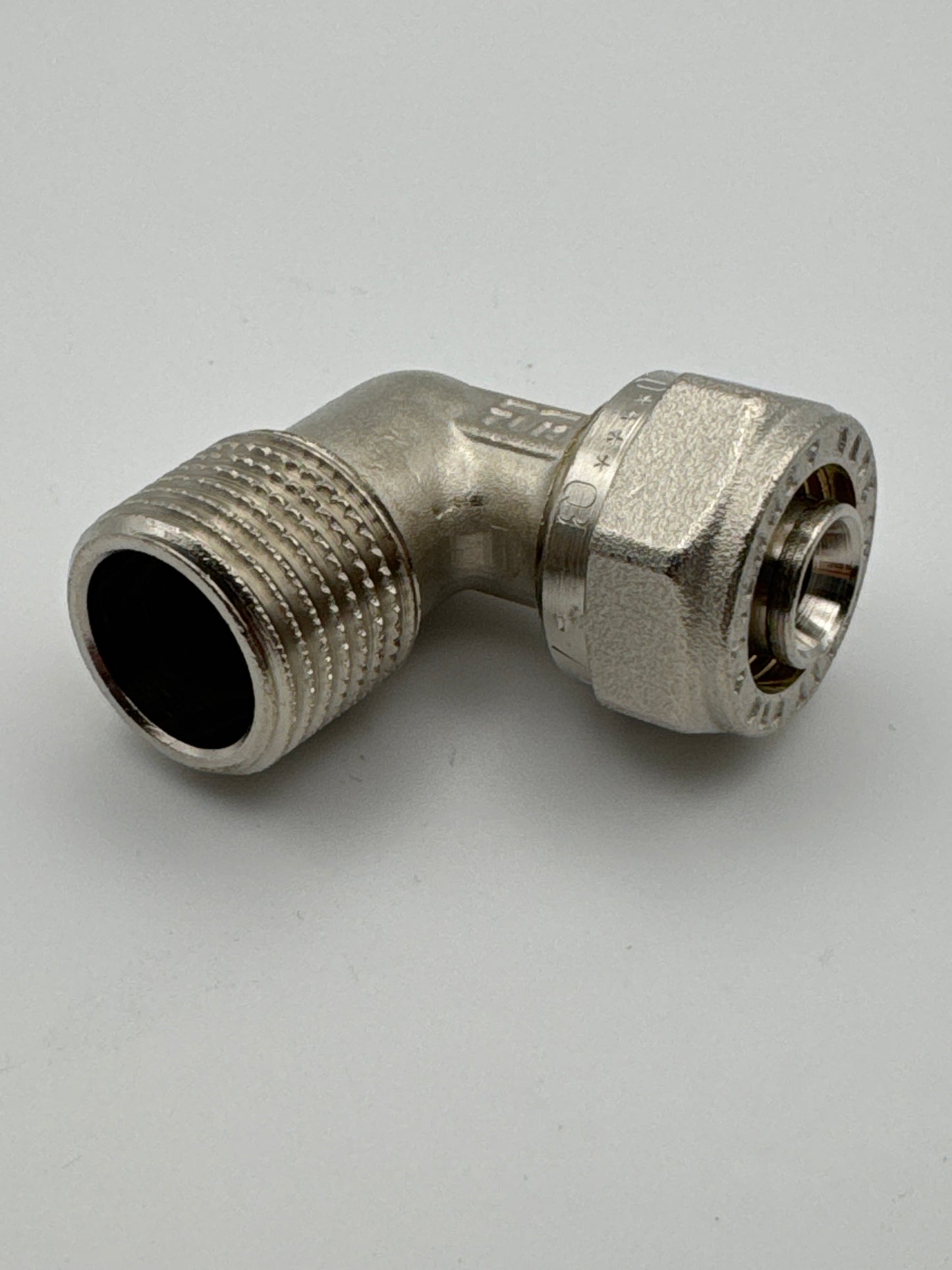 COUDE ALPEX 1/2 M*16